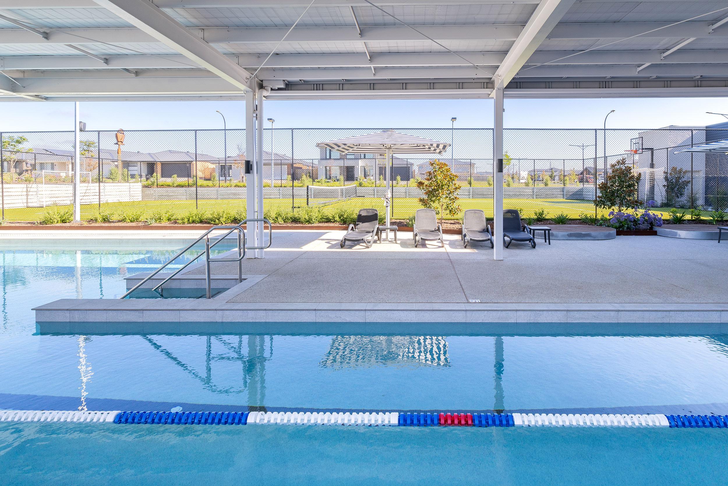 VIC-Estate-Coridale-club-pool